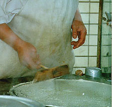 paddle.jpg (21405 bytes)